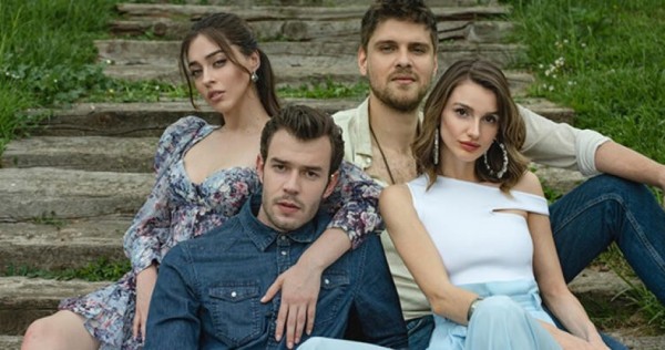 قصة مسلسل لعبة الحظ ويكيبيديا اسم ادا الحقيقي بطلة مسلسل لعبة الحظ أبطال لعبة الحظ الحقيقيون